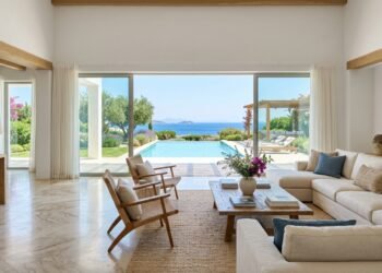 Çeşme Urla Güzelbahçe Villa Temizliği
