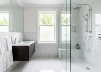 İzmir Banyo Buharlı Derin Dezenfeksiyon